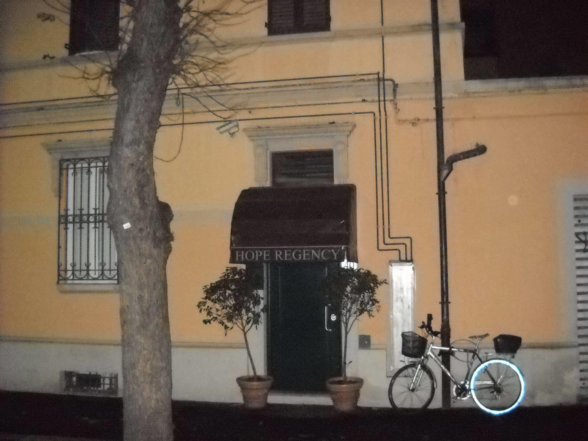 B&B Hope Bologna Bagian luar foto